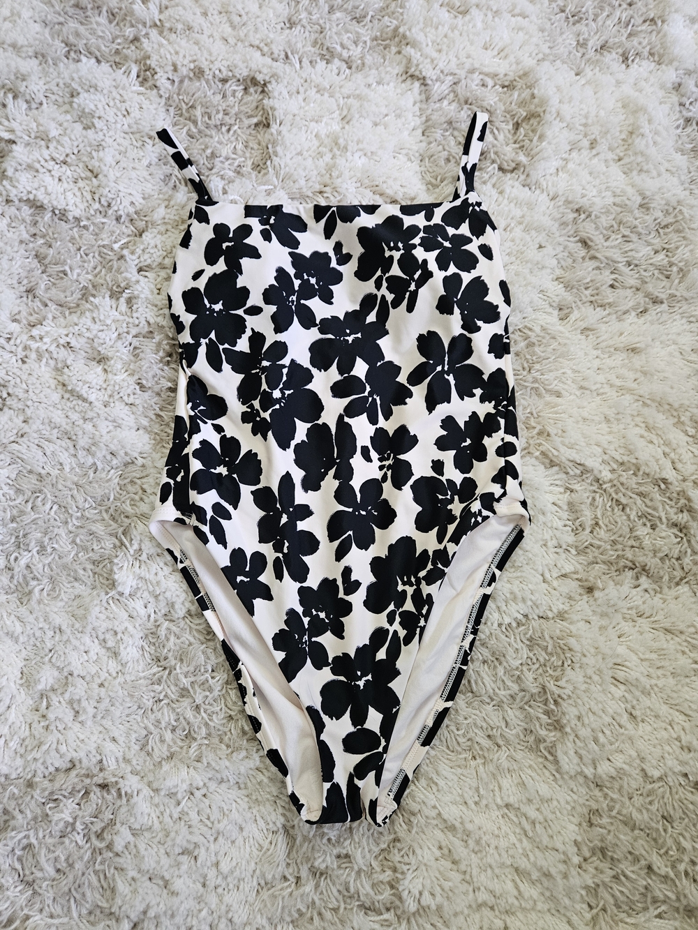 NWT Shade And Shore Black & White Floral One-Piece Swimsuit
